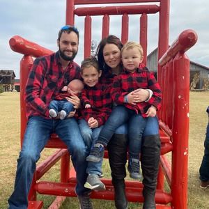 Meet your Posher, Megan